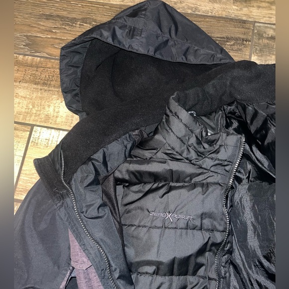 ZeroXposur ski coat with hood - Picture 8 of 8